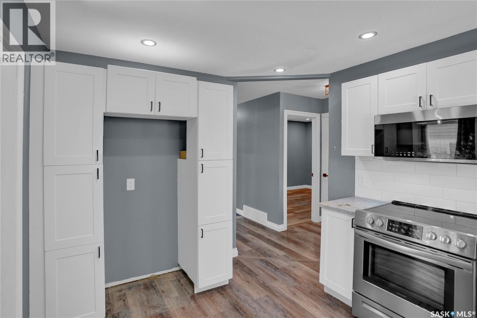 1119 Elgin Avenue, Moose Jaw, Saskatchewan  S6H 4G9 - Photo 15 - SK045352