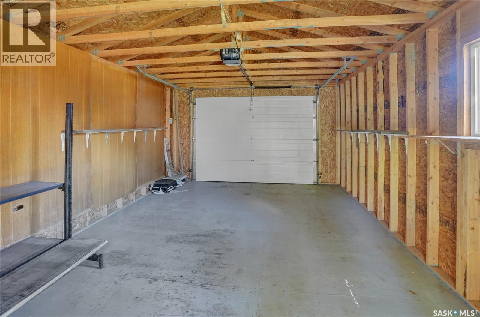 1119 Elgin Avenue, Moose Jaw, Saskatchewan  S6H 4G9 - Photo 34 - SK045352