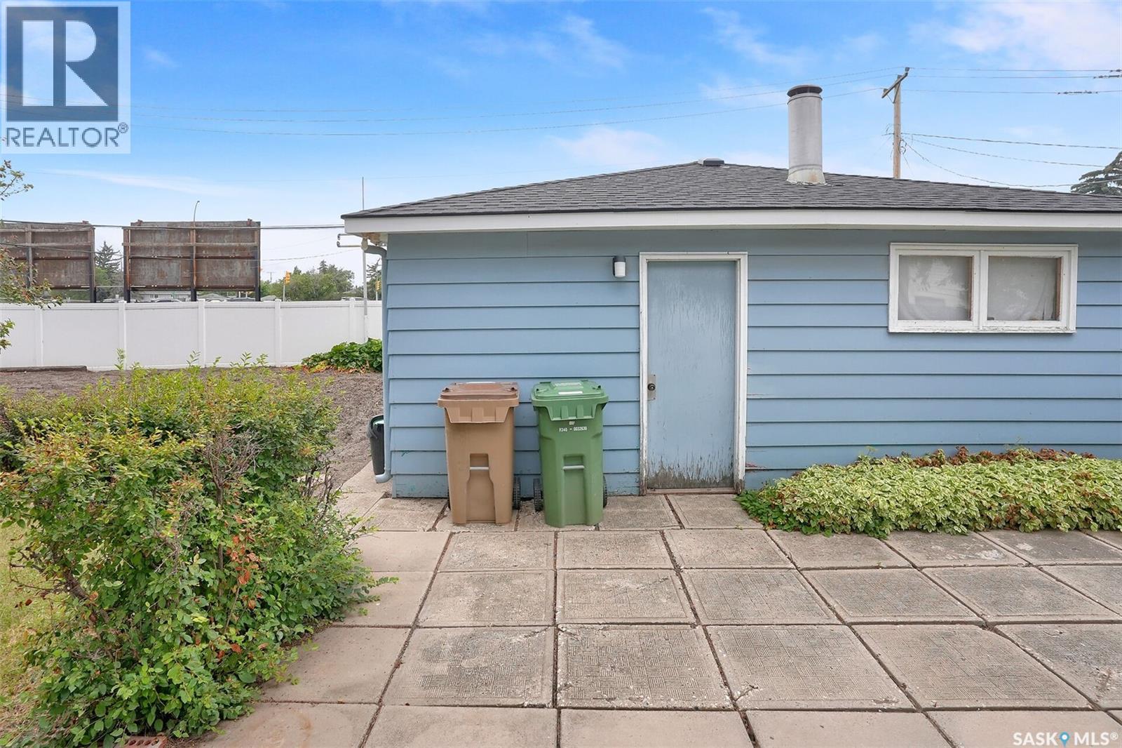 430 Froom Crescent, Regina, Saskatchewan  S4N 1T6 - Photo 39 - SK045071