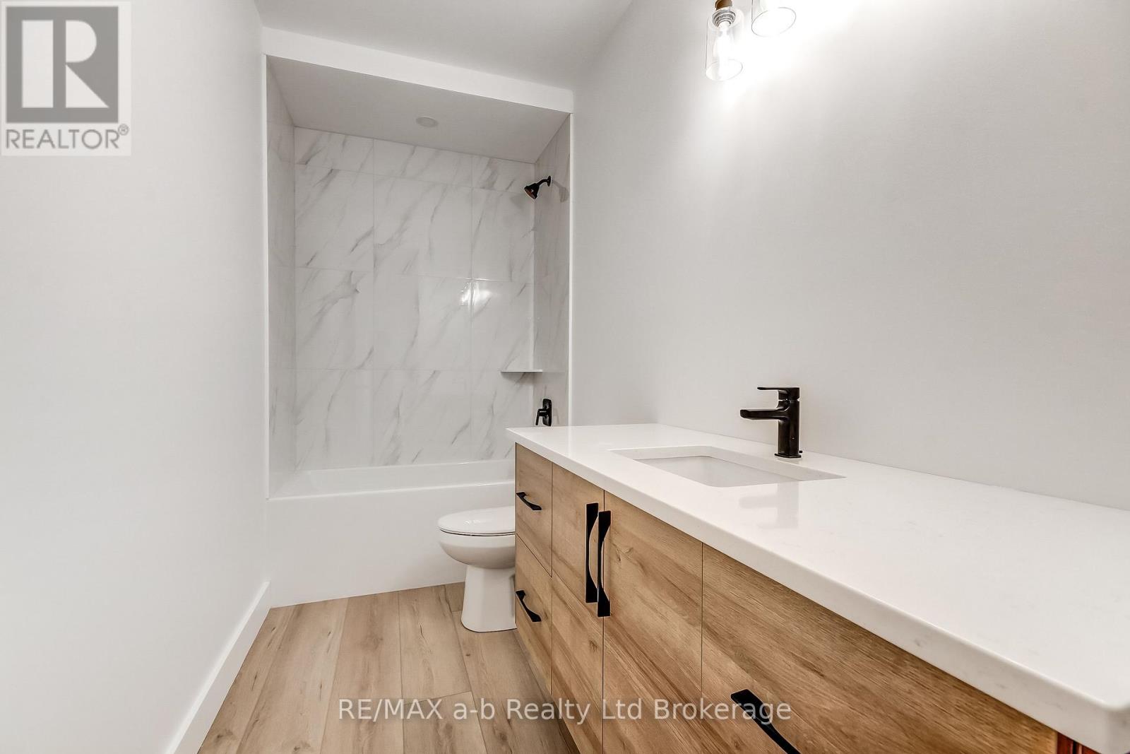 74 Herb Street, Norwich, Ontario  N0J 1P0 - Photo 28 - X12930332