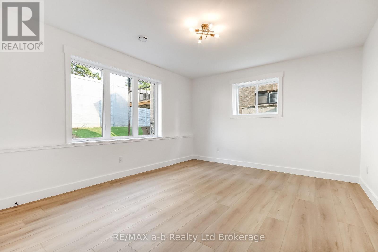 74 Herb Street, Norwich, Ontario  N0J 1P0 - Photo 25 - X12930332