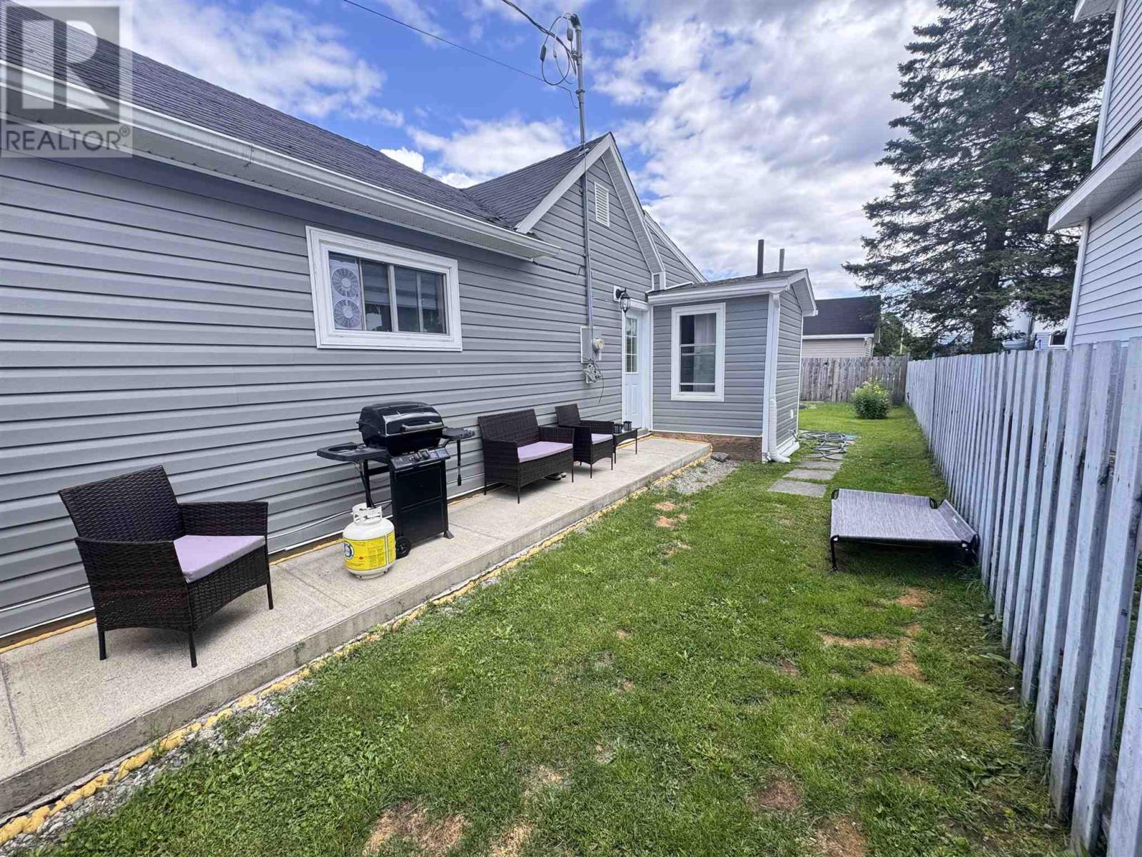 17 Third Ave, Wawa, Ontario  P0S 1K0 - Photo 13 - SM262181