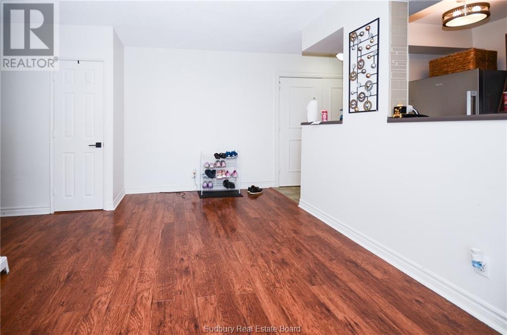 851 Queenston Road Unit# 601, Hamilton, Ontario  L8G 1B4 - Photo 6 - 2129816