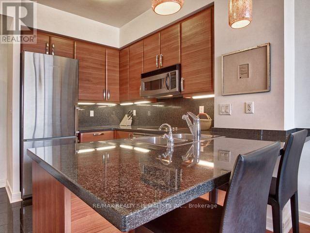501 - 1 Avondale Avenue, Toronto (Willowdale East), Ontario  M2N 7J1 - Photo 6 - C13674942