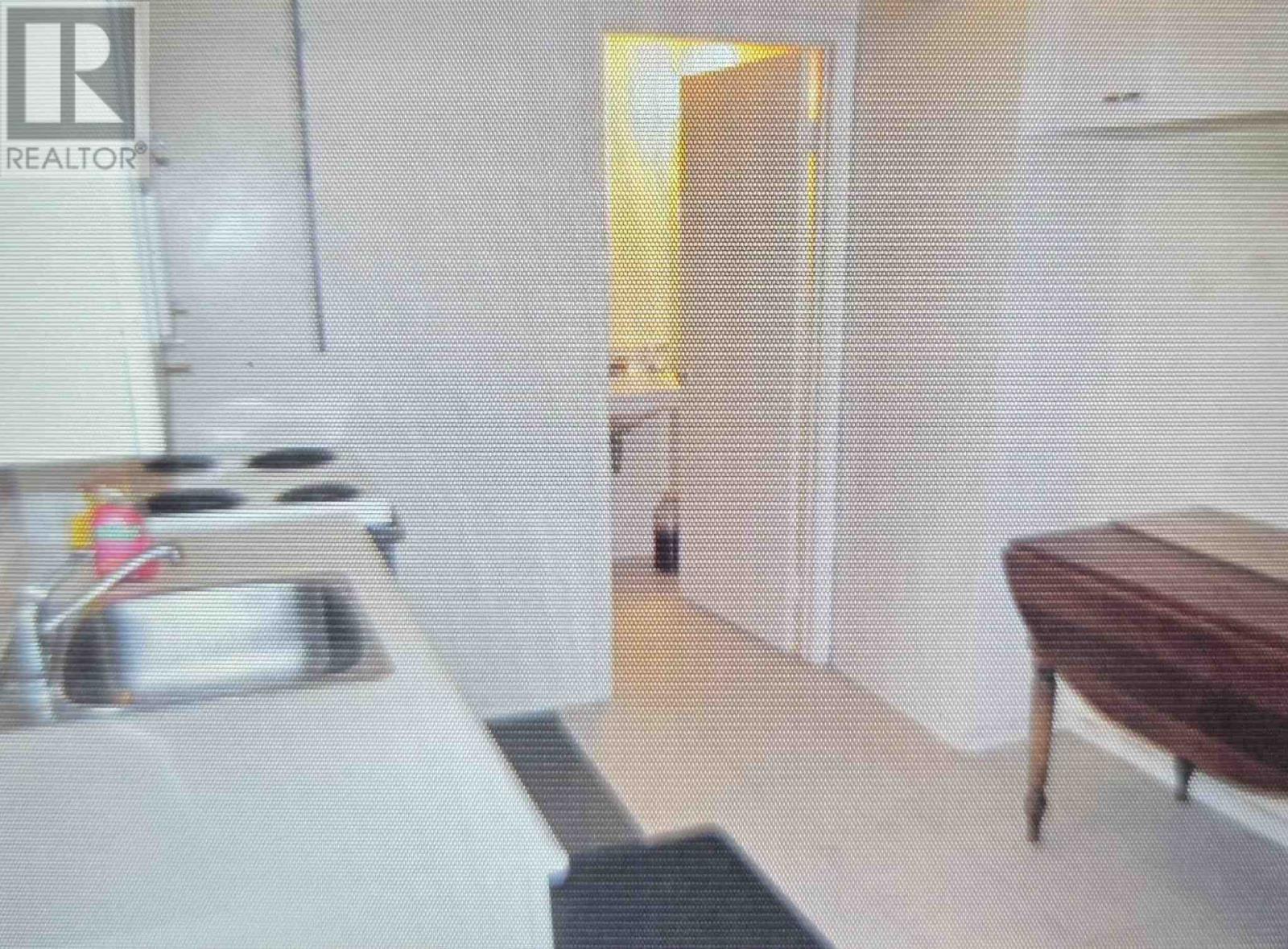 190 Axmith Ave, Elliot Lake, Ontario  P5A 1C1 - Photo 11 - SM262183