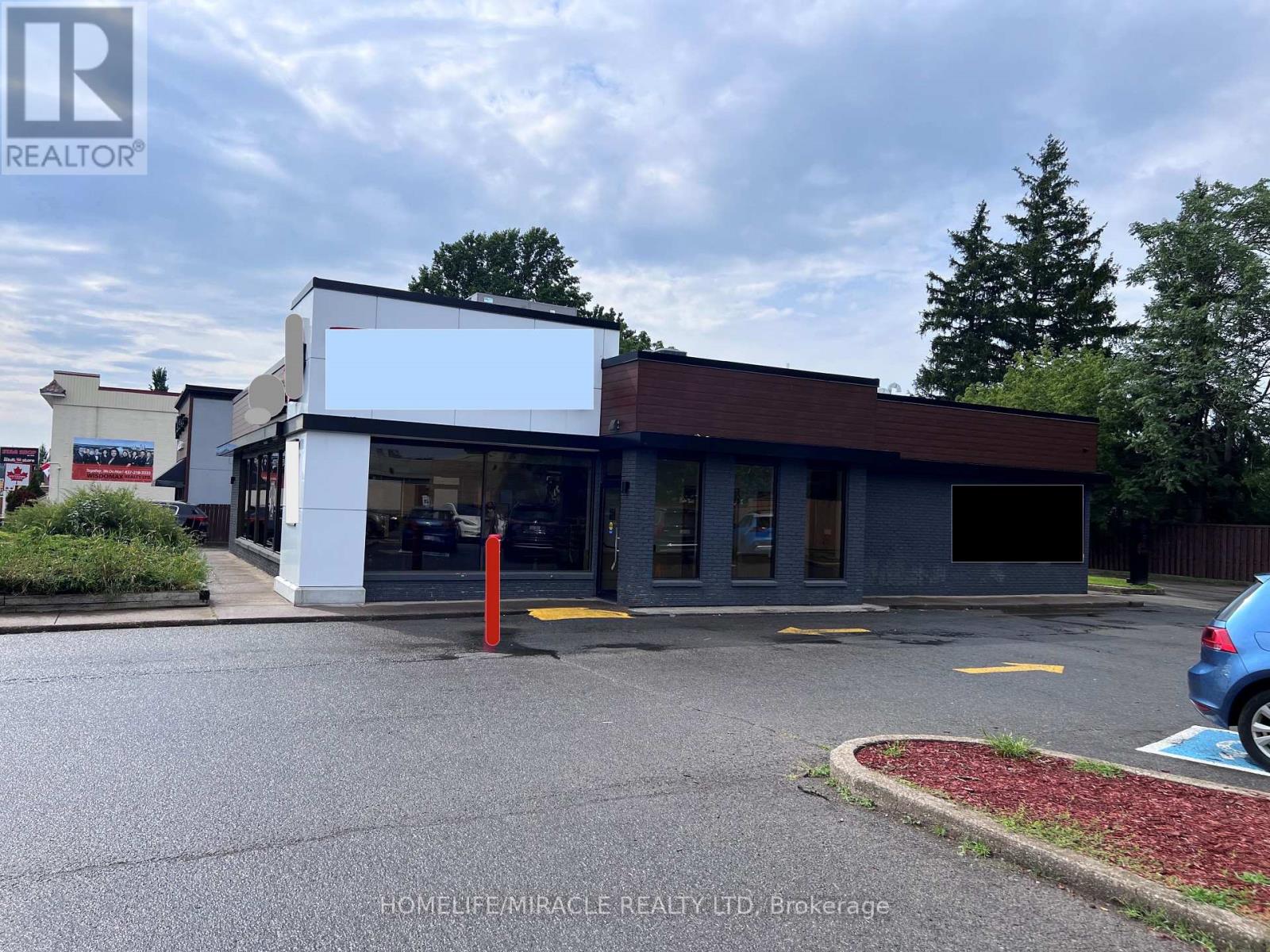 6363 Lundy's Lane, Niagara Falls, Ontario  L2G 1T8 - Photo 4 - X13662222