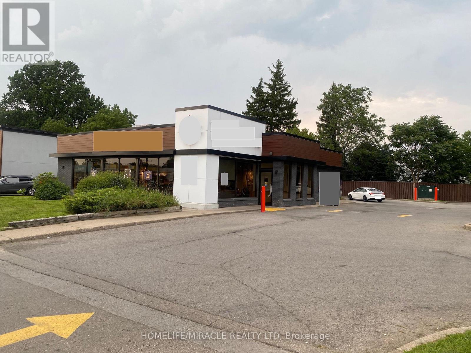 6363 Lundy's Lane, Niagara Falls, Ontario  L2G 1T8 - Photo 5 - X13662222