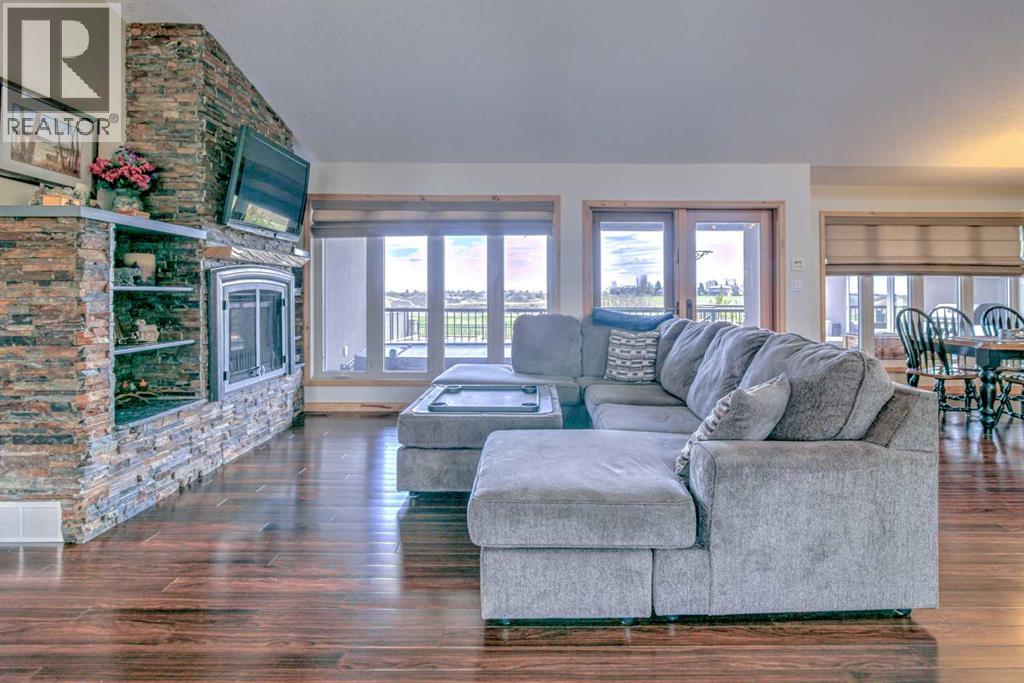 100 Canyoncrest Point W, Lethbridge, Alberta  T1K 0B4 - Photo 7 - A2308972