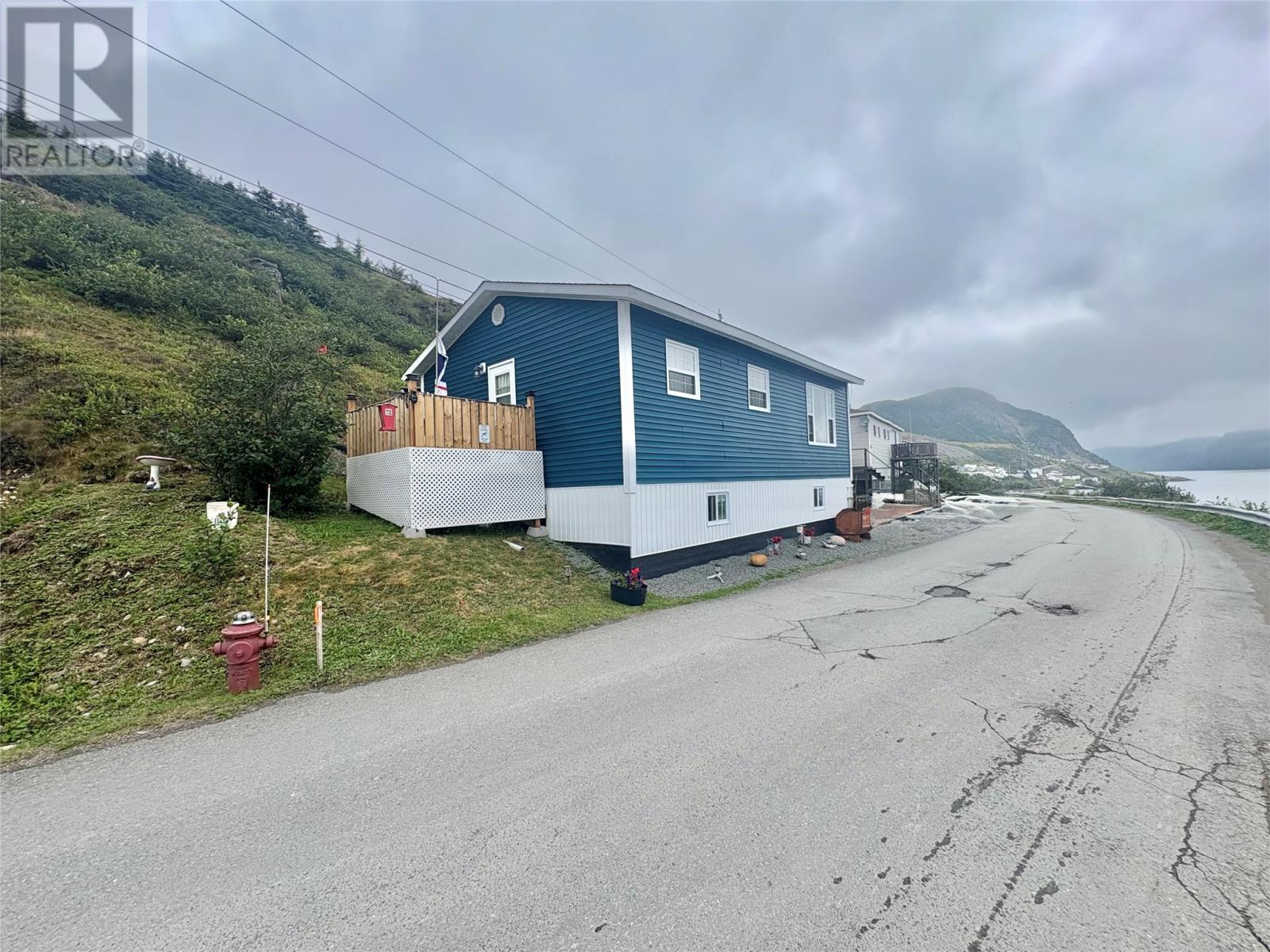 77 Main  North Road, Harbour Breton — photo 4