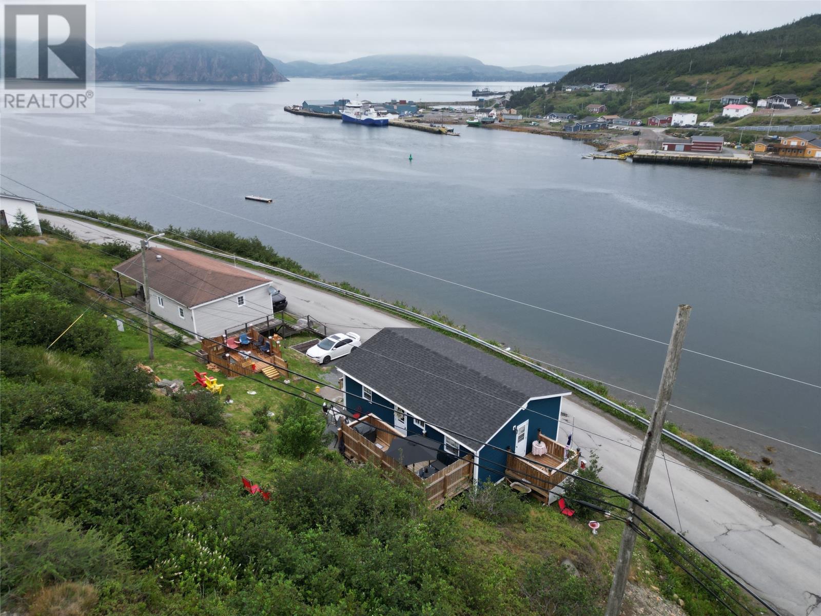77 Main  North Road, Harbour Breton — photo 7