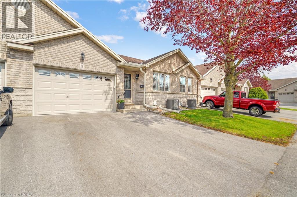 24 Griffiths Drive Unit# 9, Paris, Ontario  N3L 4C5 - Photo 3 - 40831739
