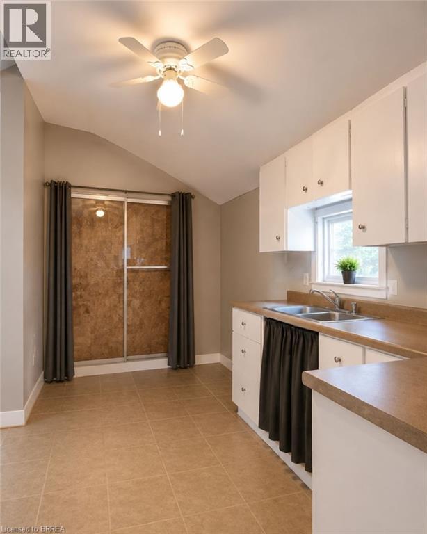 148 Pearl Street, Brantford, Ontario  N3T 3P4 - Photo 8 - 40853174