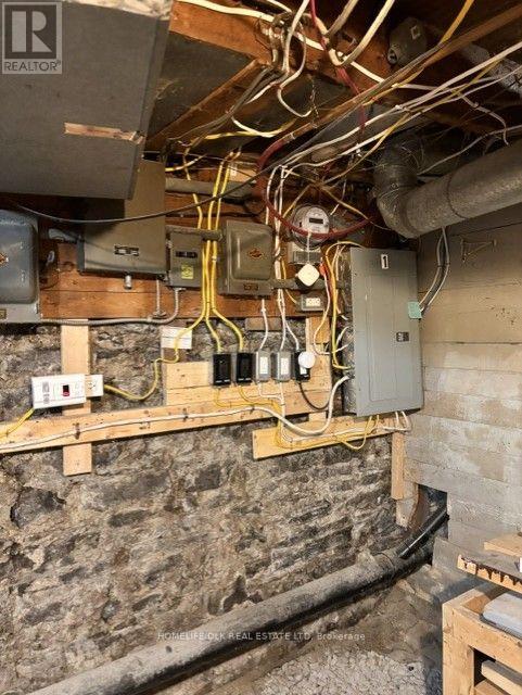 72-74 Park Street, Brockville, Ontario  K6V 2G5 - Photo 6 - X13675226