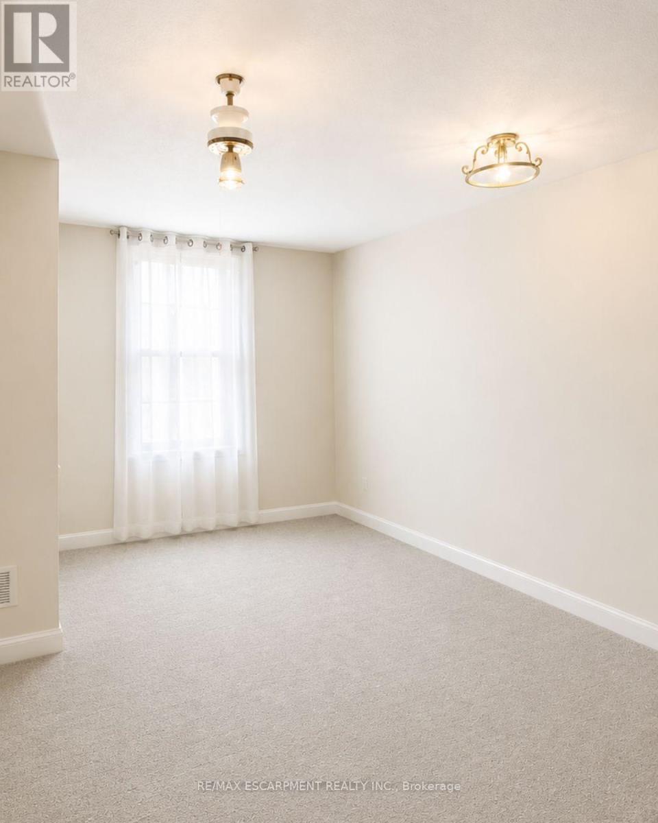 148 Pearl Street, Brantford, Ontario  N3T 3P4 - Photo 5 - X13645298