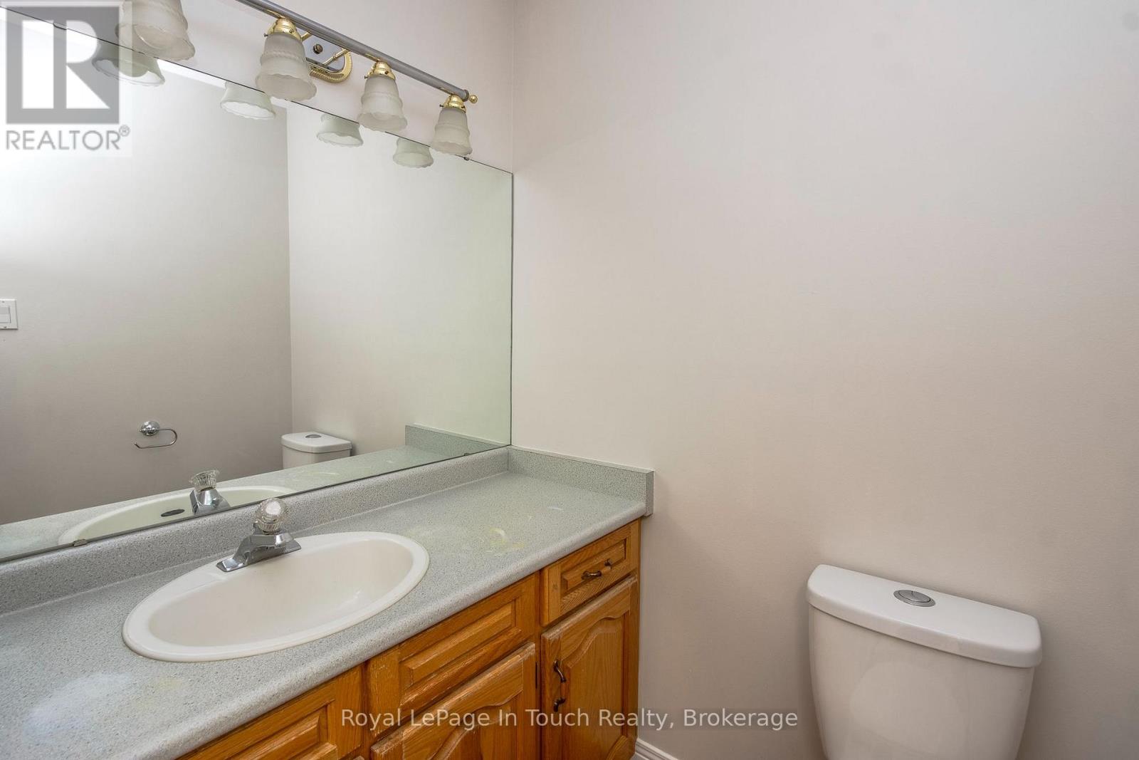 88 Church Street, Penetanguishene, Ontario  L9M 1C7 - Photo 28 - S13675150
