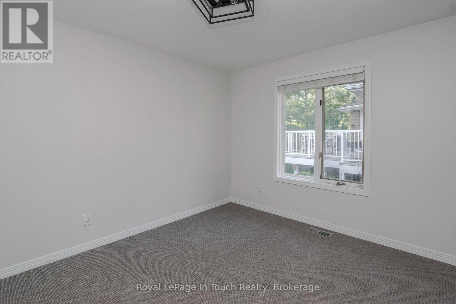 88 Church Street, Penetanguishene, Ontario  L9M 1C7 - Photo 30 - S13675150
