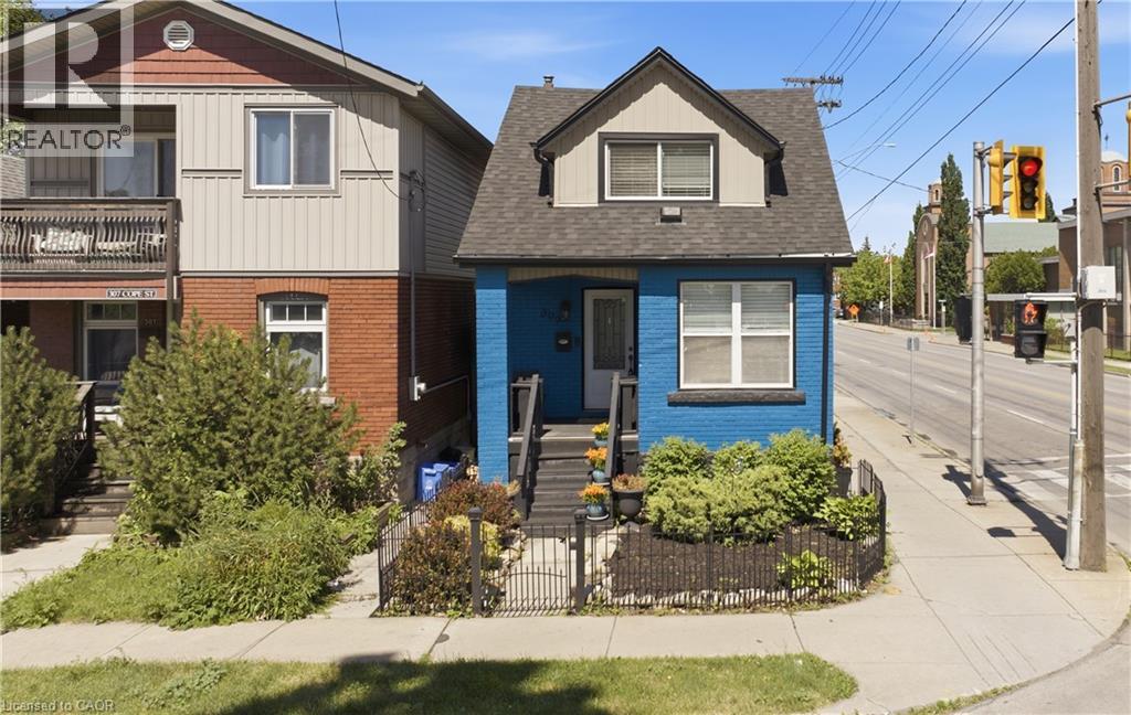 309 Cope Street, Hamilton, Ontario  L8H 5B8 - Photo 3 - 40855629