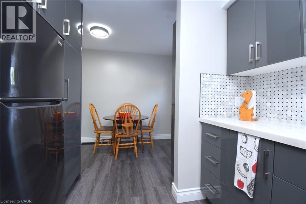 57 East 31st Street, Hamilton, Ontario  L8V 3N8 - Photo 10 - 40855592