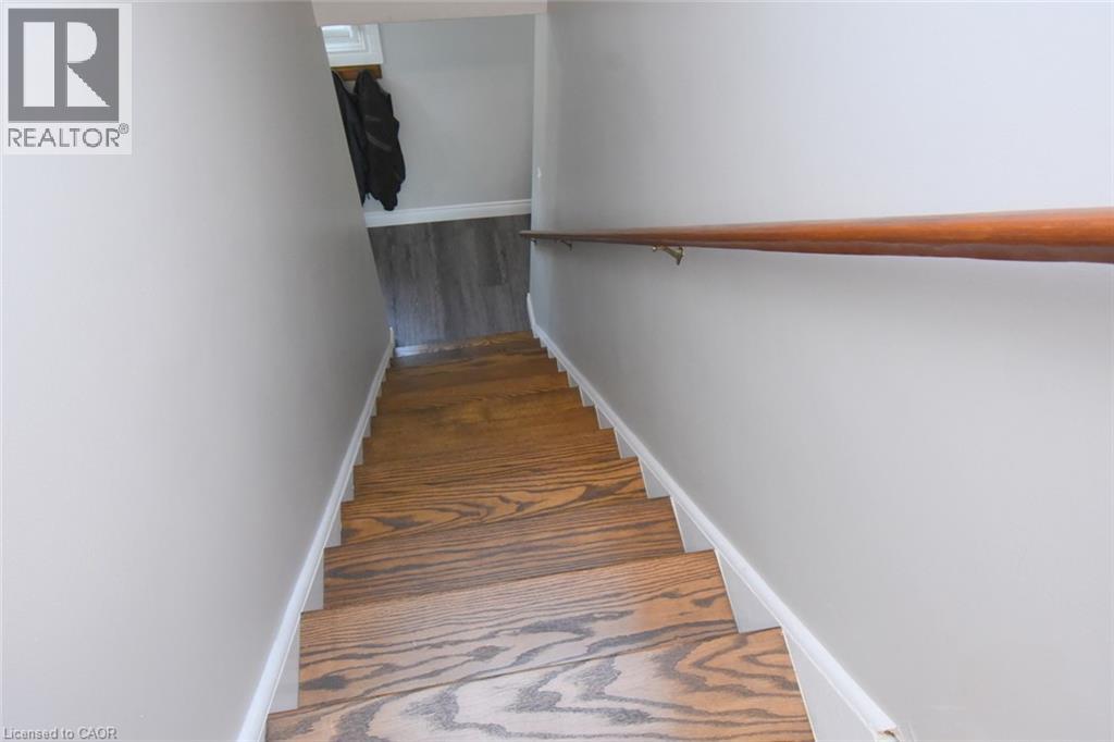 57 East 31st Street, Hamilton, Ontario  L8V 3N8 - Photo 13 - 40855592