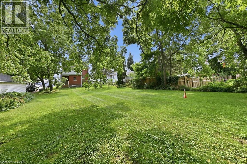 116 Caithness Street E, Caledonia, Ontario  N3W 1C2 - Photo 12 - 40855254