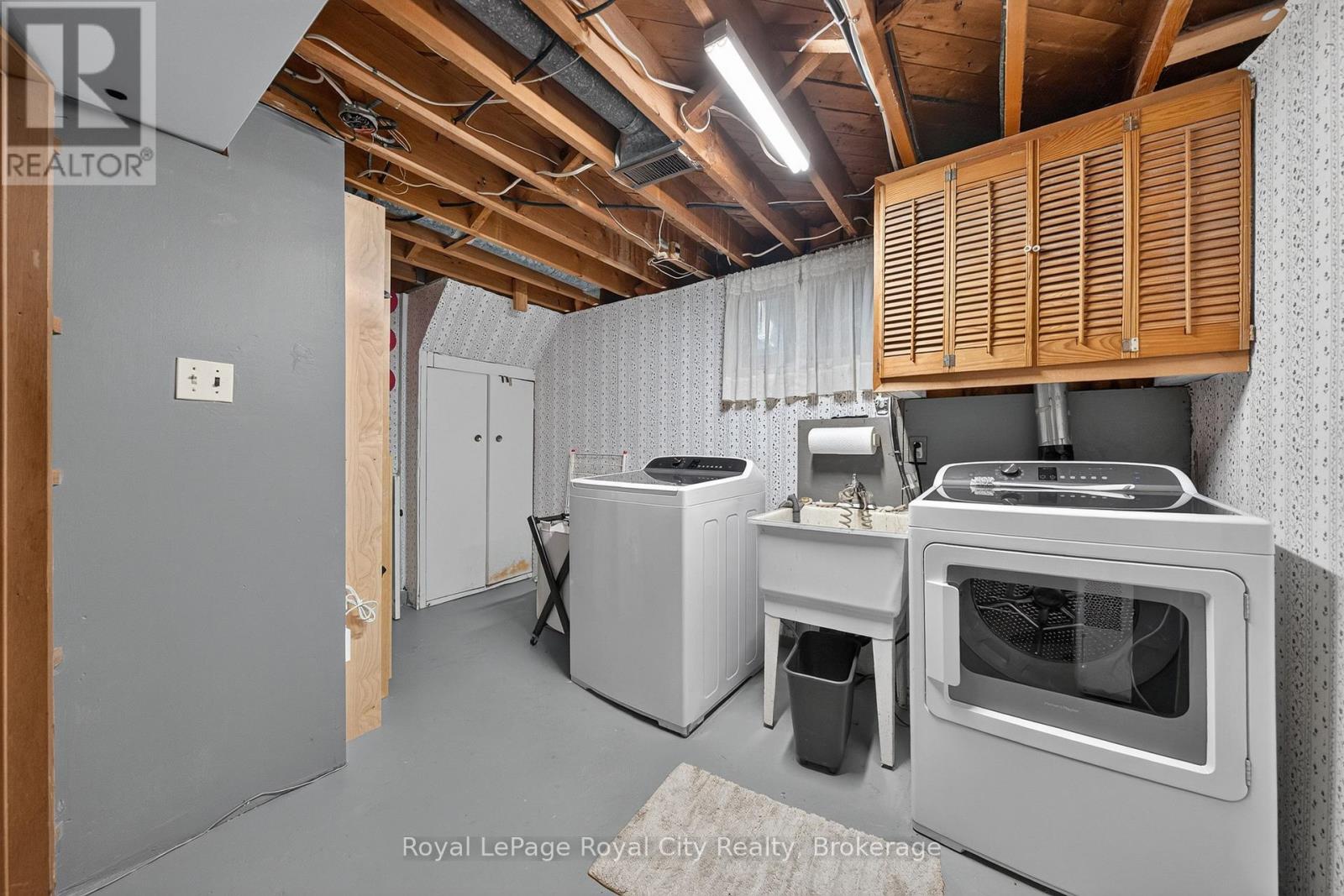 12 Tobey Avenue, Guelph (St. George's), Ontario  N1E 1Y6 - Photo 37 - X13675072