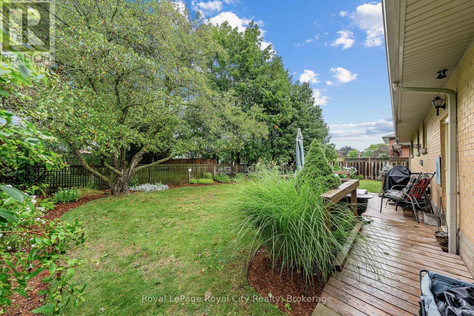 12 Tobey Avenue, Guelph (St. George's), Ontario  N1E 1Y6 - Photo 40 - X13675072