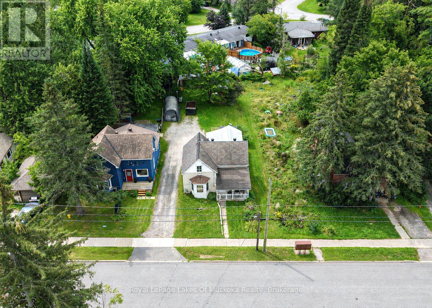34 Young Street, Bracebridge, Ontario  P1L 1G7 - Photo 11 - X13675088