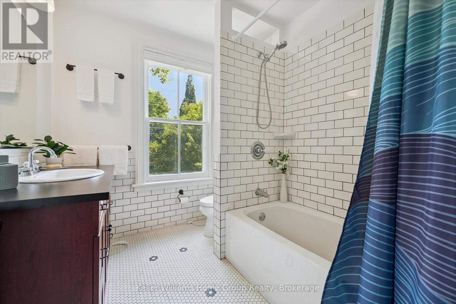 129 Suffolk Street W, Guelph (Downtown), Ontario  N1H 2J6 - Photo 32 - X13675094