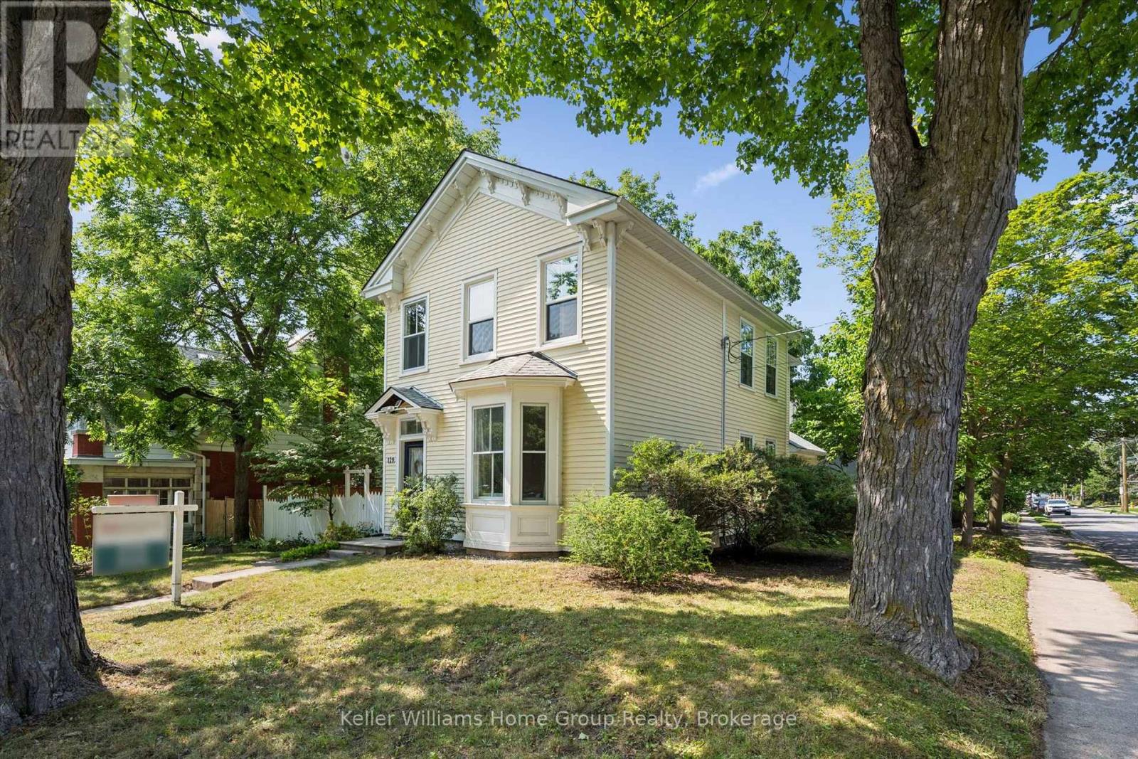 129 Suffolk Street W, Guelph (Downtown), Ontario  N1H 2J6 - Photo 4 - X13675094