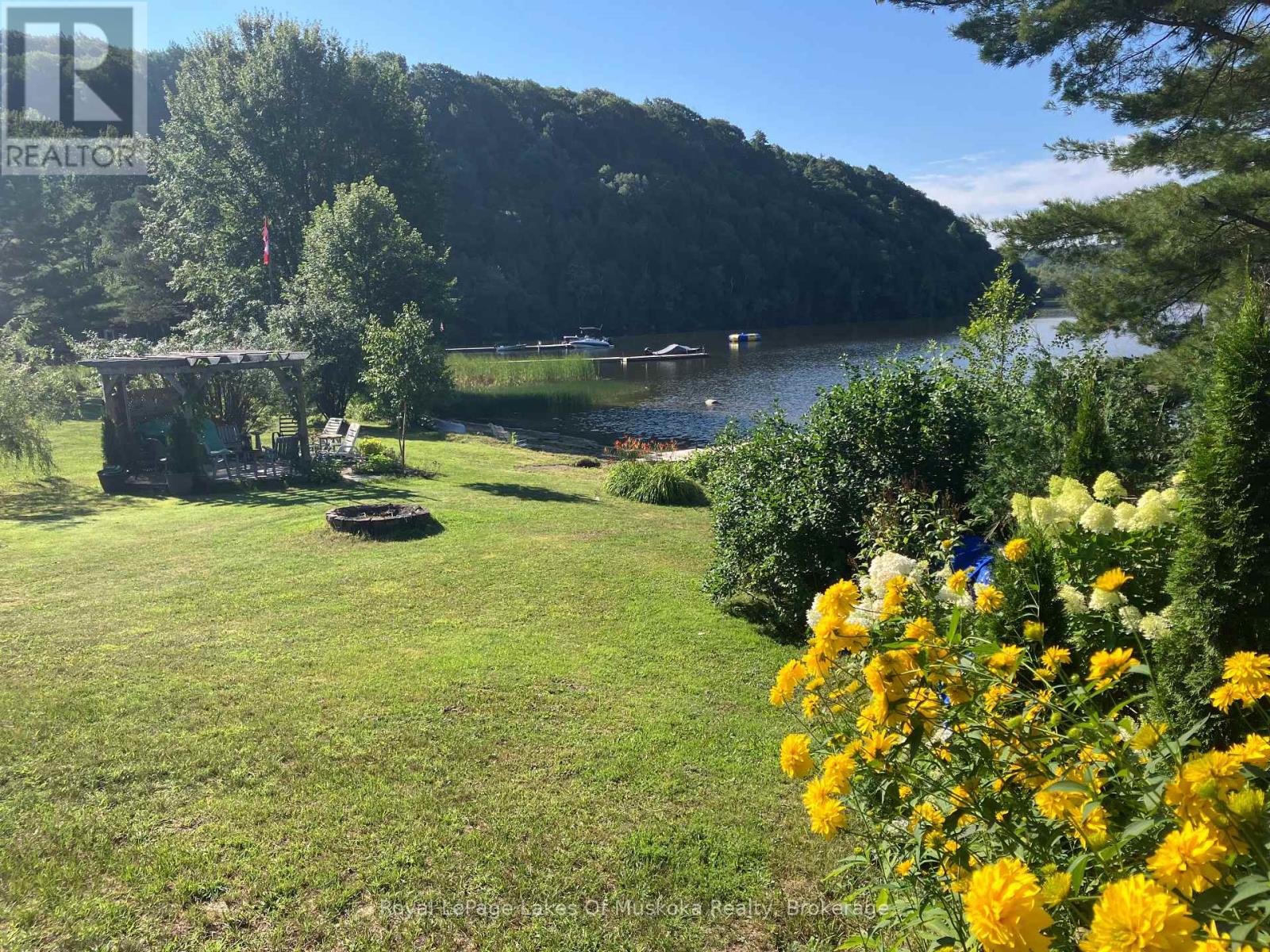 1 - 1052 Cove Road, Muskoka Lakes (Watt), Ontario  P0B 1M0 - Photo 2 - X13675106
