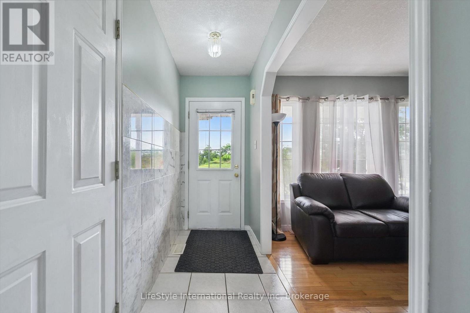 193 Deerpath Drive, Guelph (Willow West/sugarbush/west Acres), Ontario  N1K 1W6 - Photo 5 - X13675118