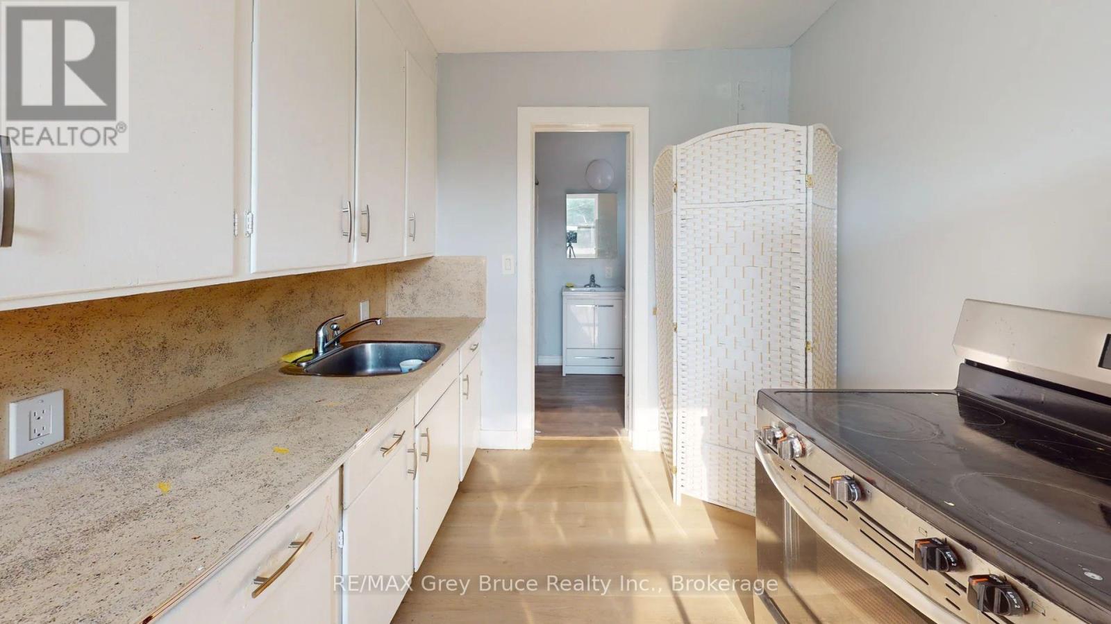 4 - 844 2nd Avenue E, Owen Sound, Ontario  N4K 2H3 - Photo 2 - X13675122
