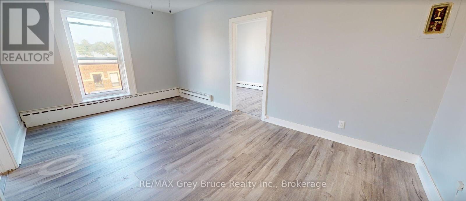 6 - 844 2ND AVENUE E, owen sound, Ontario