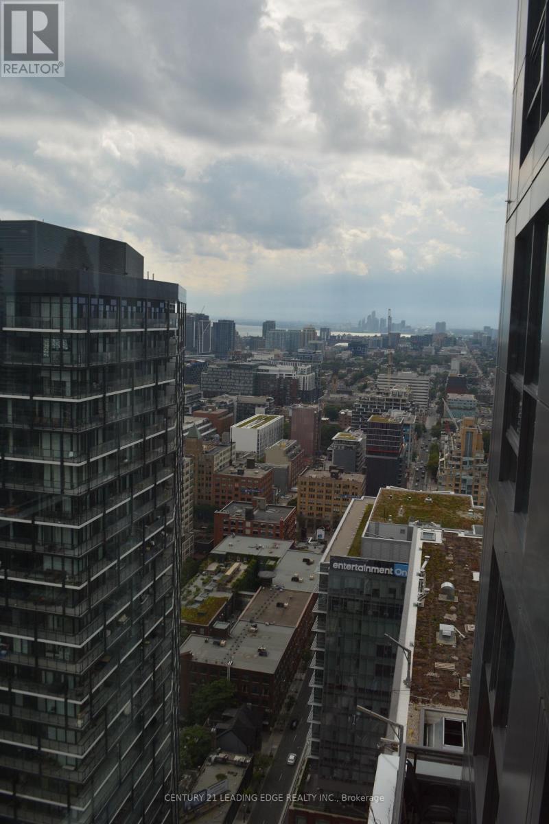3806 - 318 Richmond Street W, Toronto, Ontario  M5V 0B4 - Photo 11 - C13675062