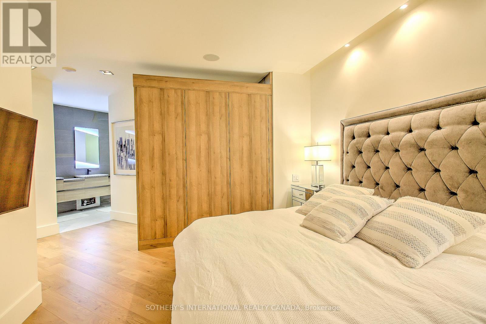 2101 - 20 Blue Jays Way, Toronto, Ontario M5V 3W6 - Photo 21 - C13675114