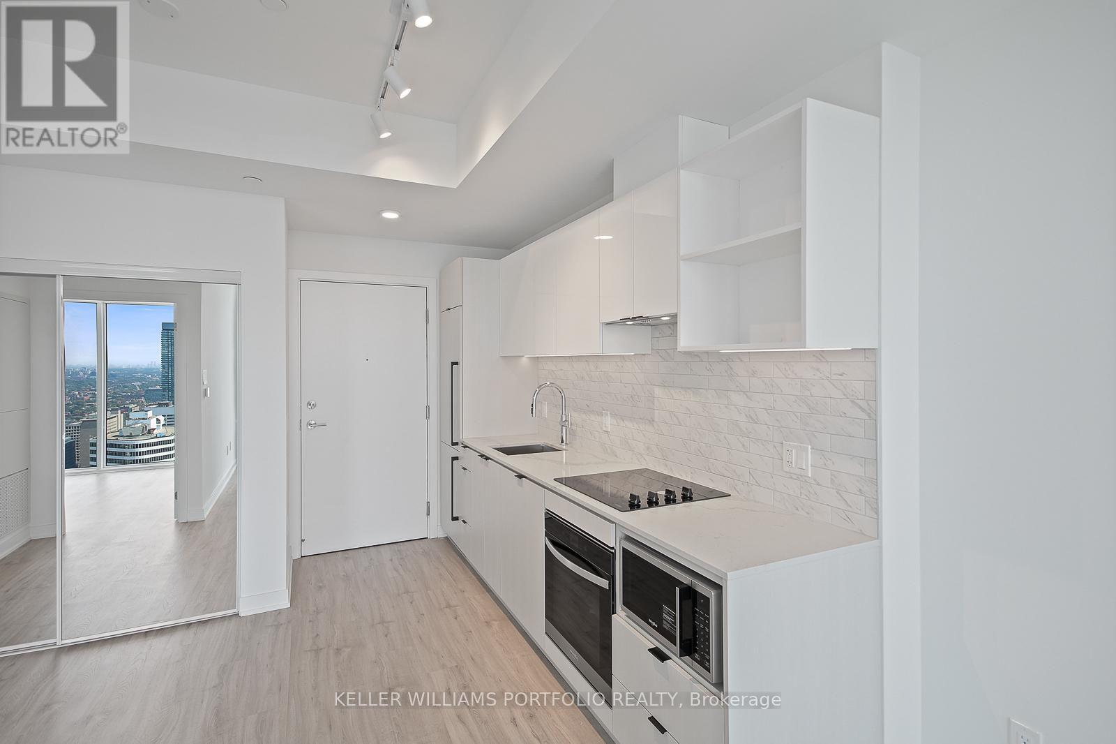 Ph16 - 252 Church Street, Toronto, Ontario  M5B 0E6 - Photo 5 - C13675172