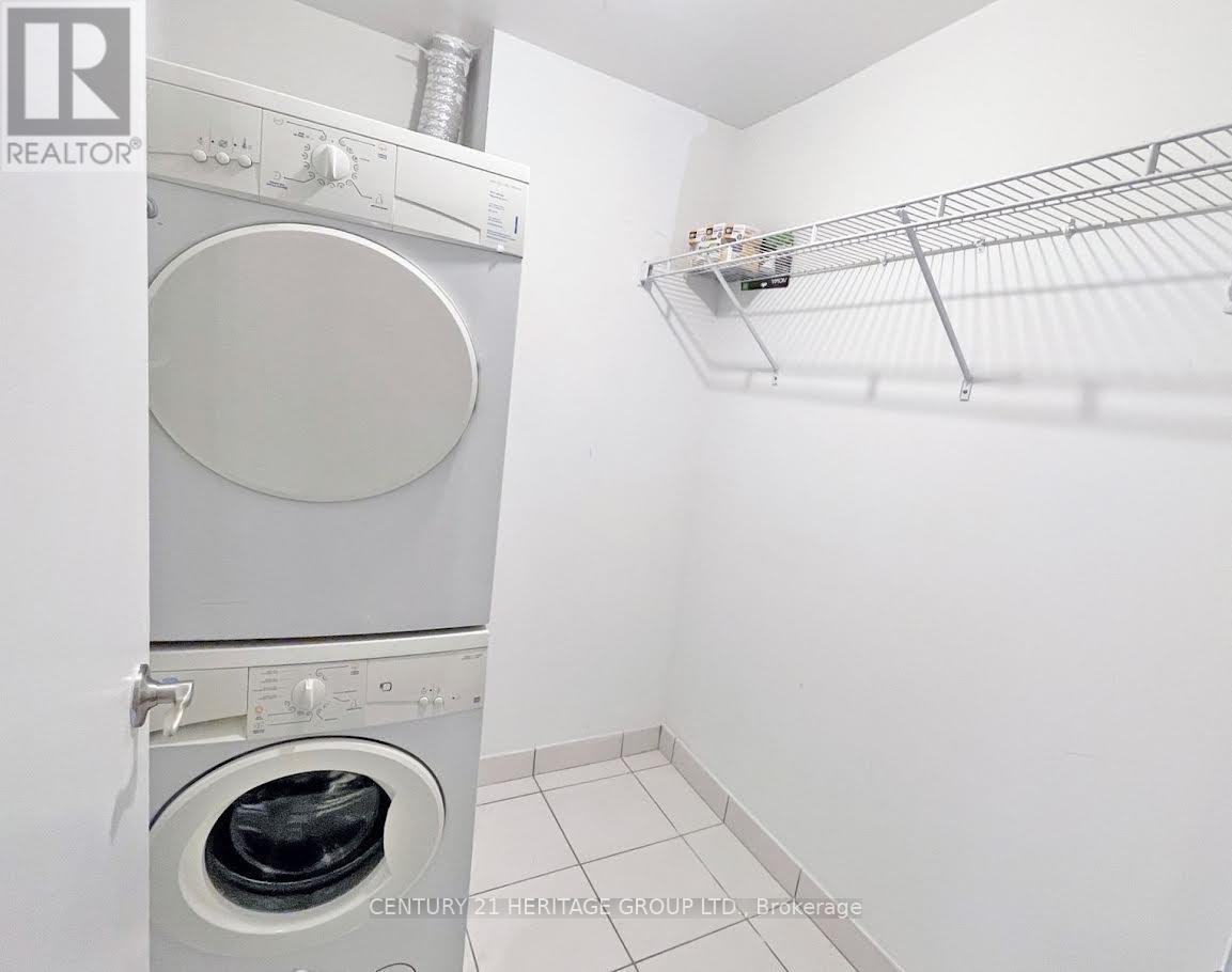 1305 - 8 Scollard Street, Toronto, Ontario  M5R 1E9 - Photo 12 - C13675176