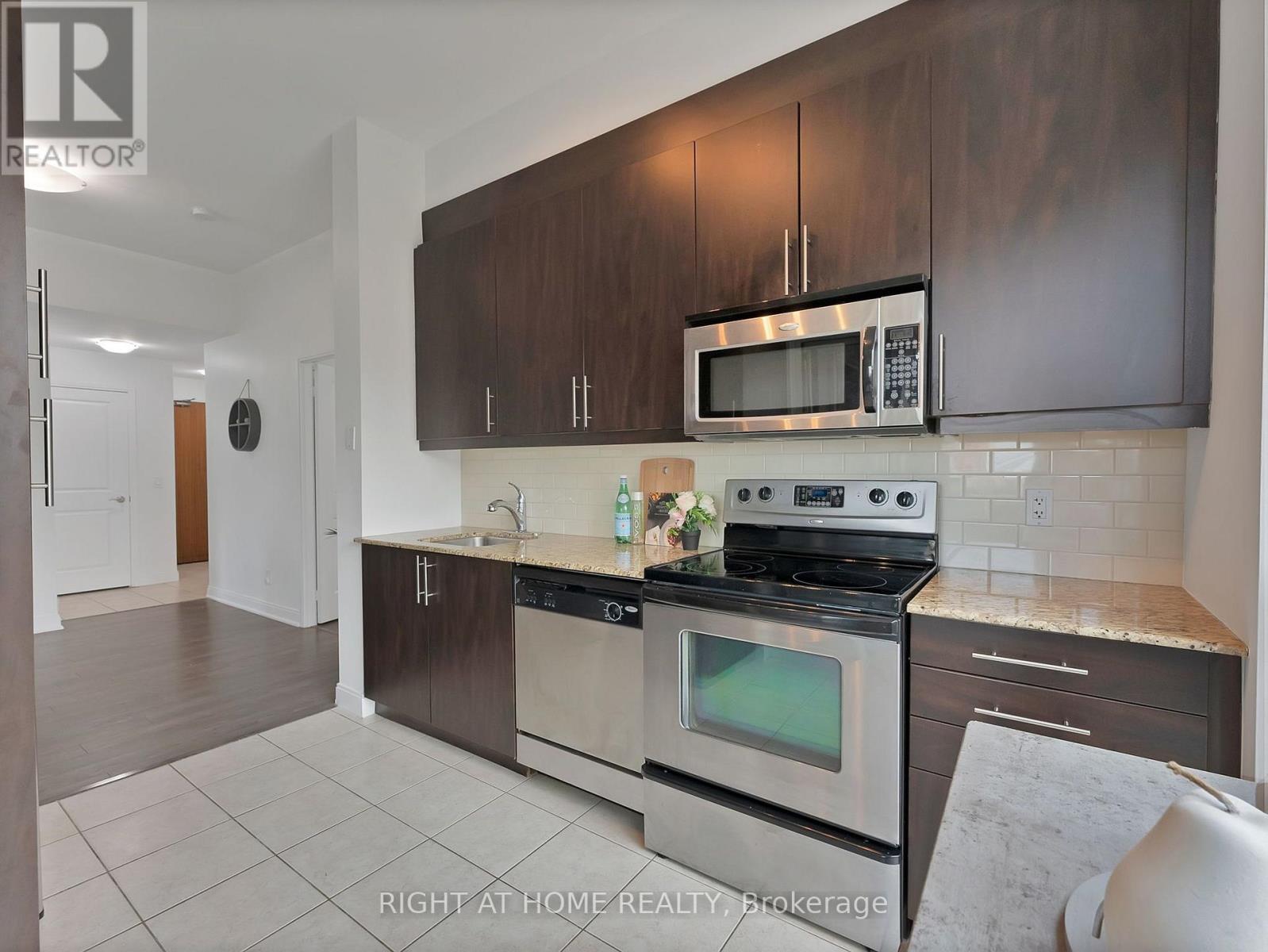812 - 88 Broadway Avenue, Toronto, Ontario  M4P 0A5 - Photo 20 - C13675180
