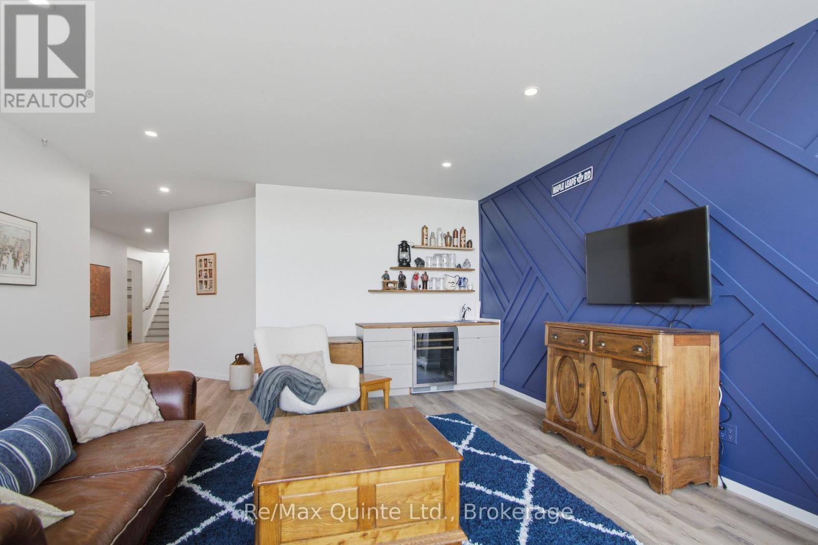 8 Bayview Point Road, Prince Edward County, Ontario  K8N 4Z1 - Photo 33 - X13675102