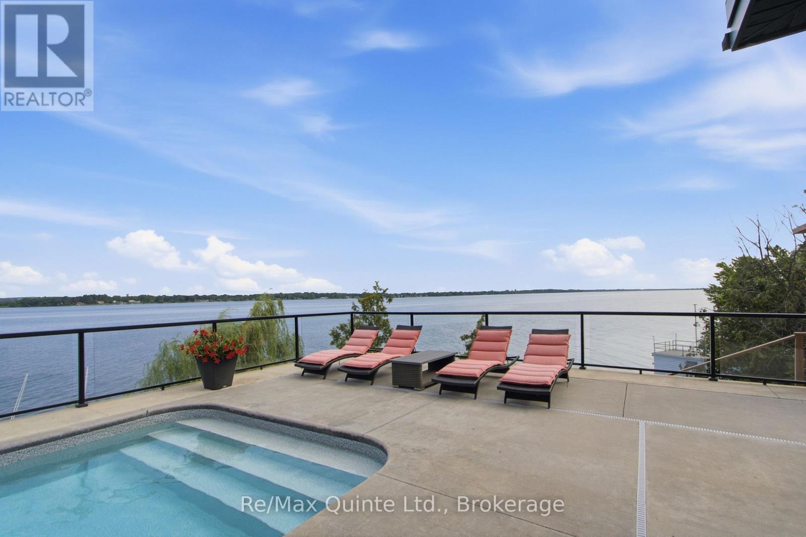 8 Bayview Point Road, Prince Edward County, Ontario  K8N 4Z1 - Photo 45 - X13675102