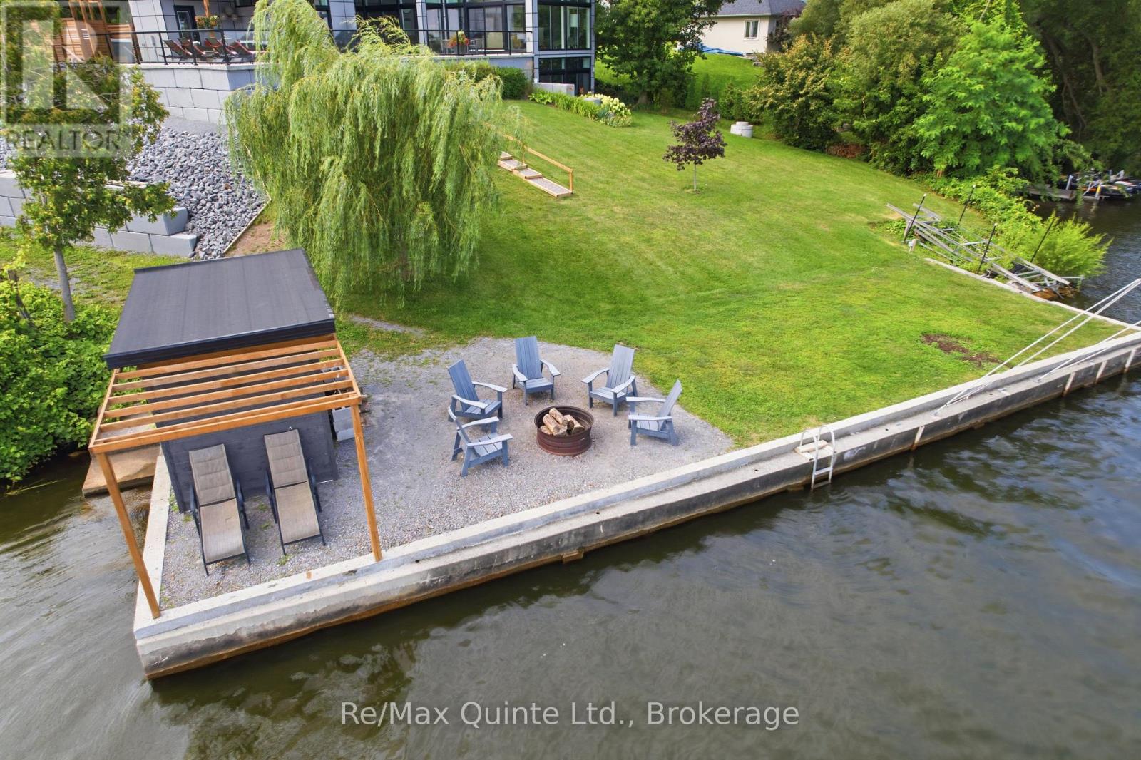 8 Bayview Point Road, Prince Edward County, Ontario  K8N 4Z1 - Photo 50 - X13675102