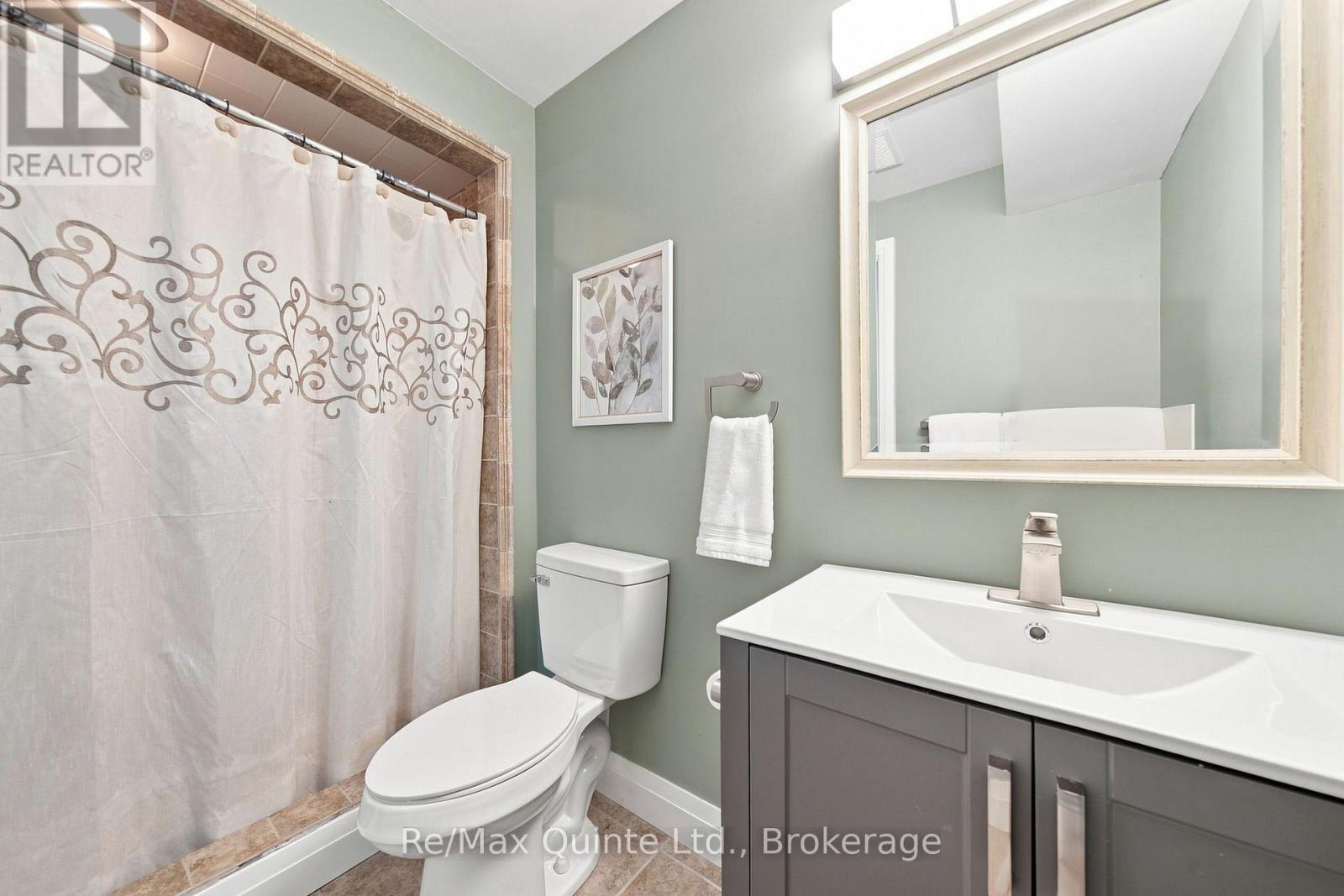 16 Bay Breeze Street, Prince Edward County, Ontario  K8N 0L4 - Photo 36 - X13675278