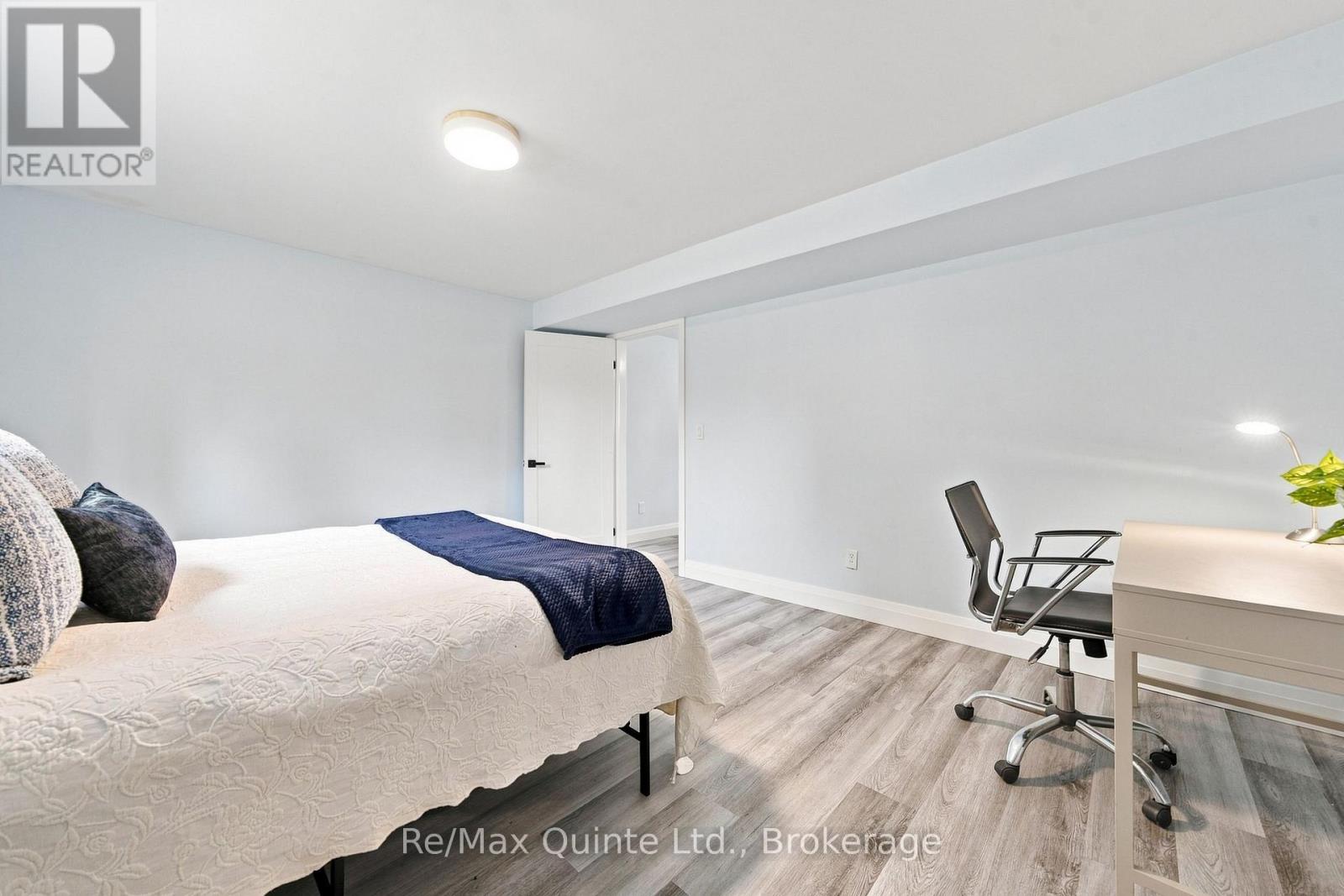 16 Bay Breeze Street, Prince Edward County, Ontario  K8N 0L4 - Photo 43 - X13675278