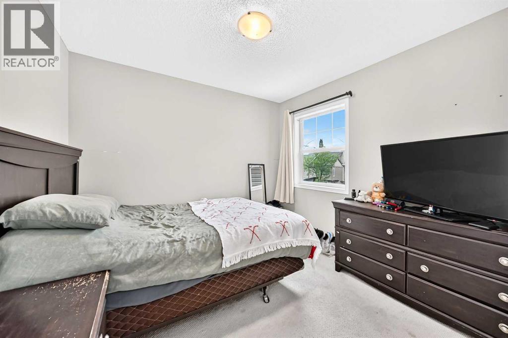 121 Chapalina Heights SE, Calgary, Alberta  T2X 0B2 - Photo 25 - A2334750