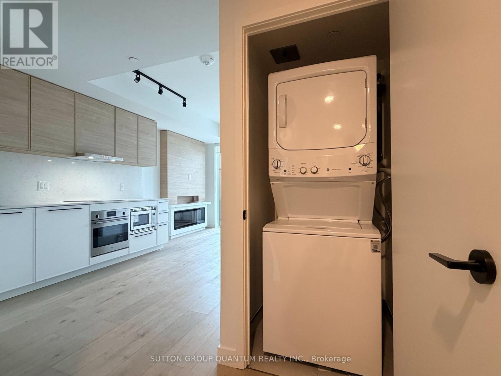 1314 - 1050 Eastern Avenue, Toronto, Ontario  M4L 0B7 - Photo 15 - E13675060