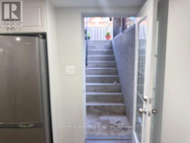 111 Steppingstone Trail, Toronto, Ontario M1X 2B1 - Photo 2 - E13675120