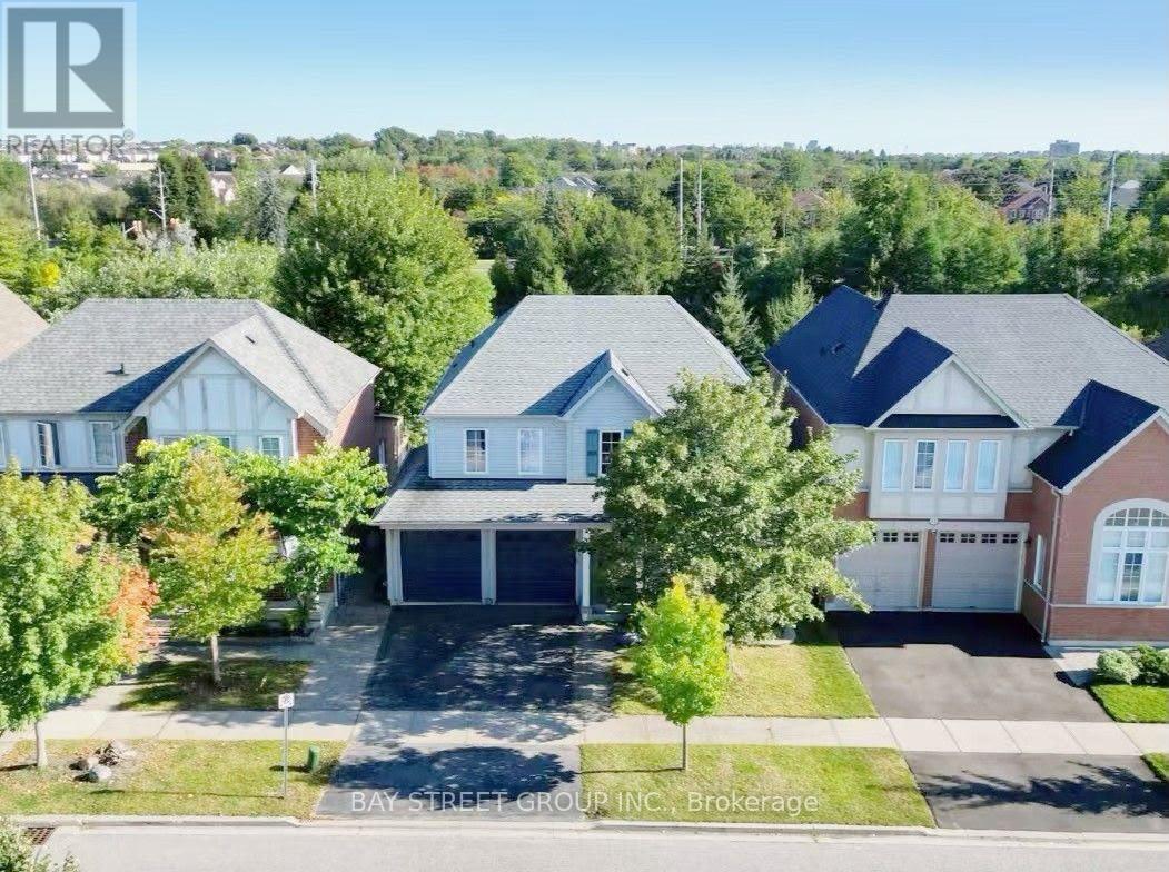 17 Bradbury Crescent, Ajax, Ontario  L1T 4H5 - Photo 2 - E13675244