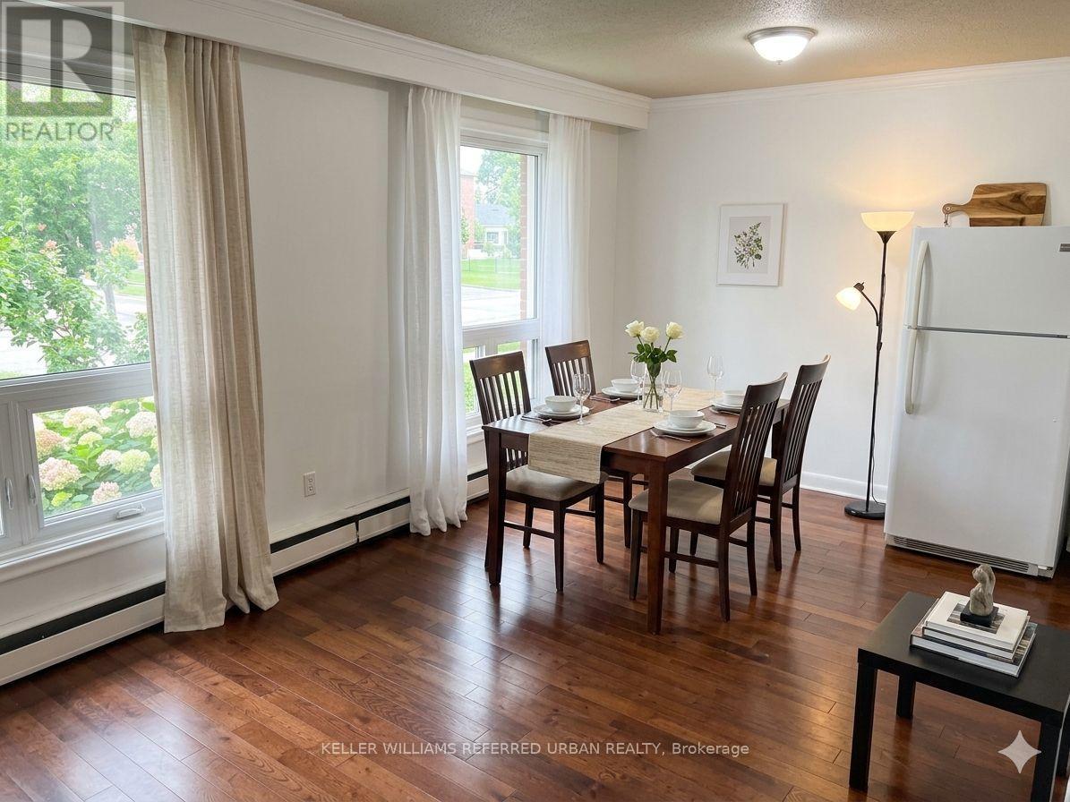 47 Crosland Drive, Toronto, Ontario  M1R 4M9 - Photo 6 - E13675256