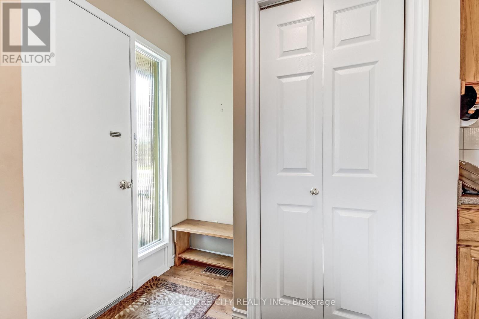 153 Highview Drive, St. Thomas, Ontario  N5R 5N3 - Photo 2 - X13675318