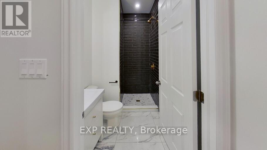 C - 327 Catherine Street, Ottawa, Ontario  K1R 5T4 - Photo 2 - X13675032